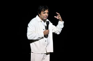 m-night-shyamalan-cinemacon-2024-las-vegas-billboard-1548.jpg
