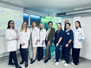 Dainų PSPC gretas papildė jaunų gydytojų ir kitų medicinos specialistų