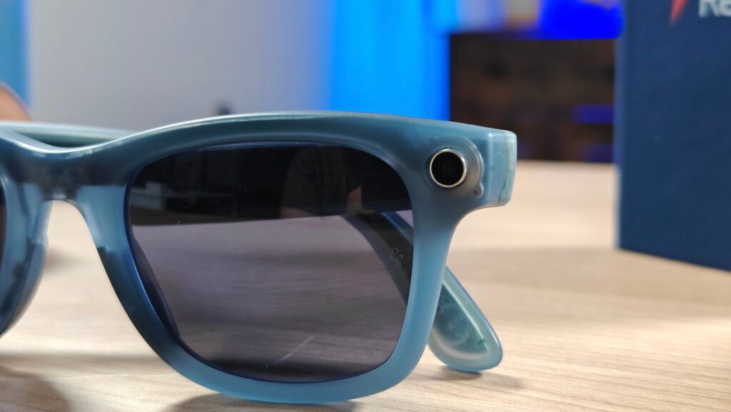 Kitos Meta Ray-Ban specifikacijos gali turėti ekraną, bet ar tai