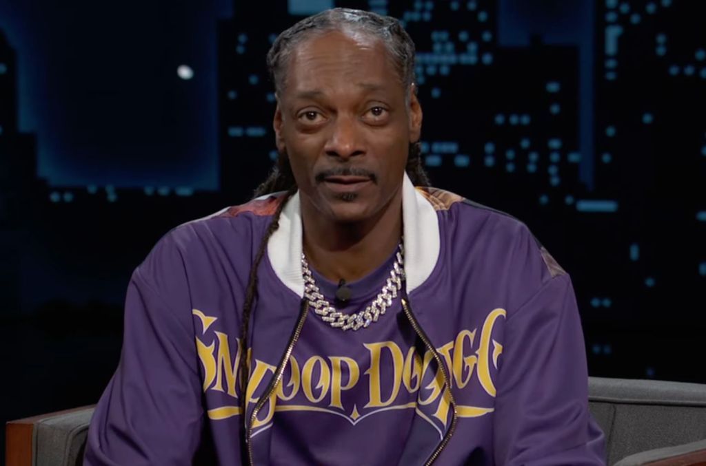 Snoop Dogg giria ugniagesius, užsiminė apie naudos koncertą „Kimmel“