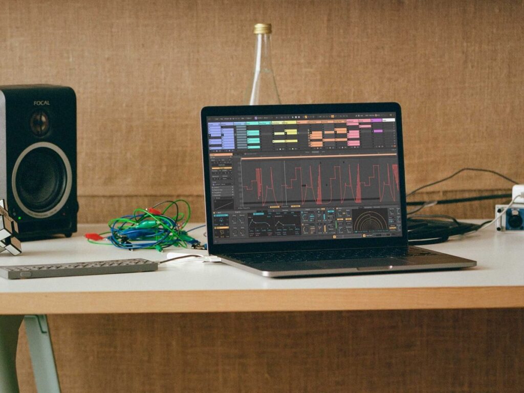 „Ableton Live 12 Suite“ dabar galima įsigyti nuomojant