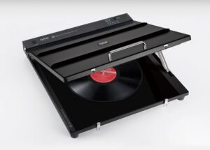 Orb's DF-01iA+ gives warped vinyl a second life